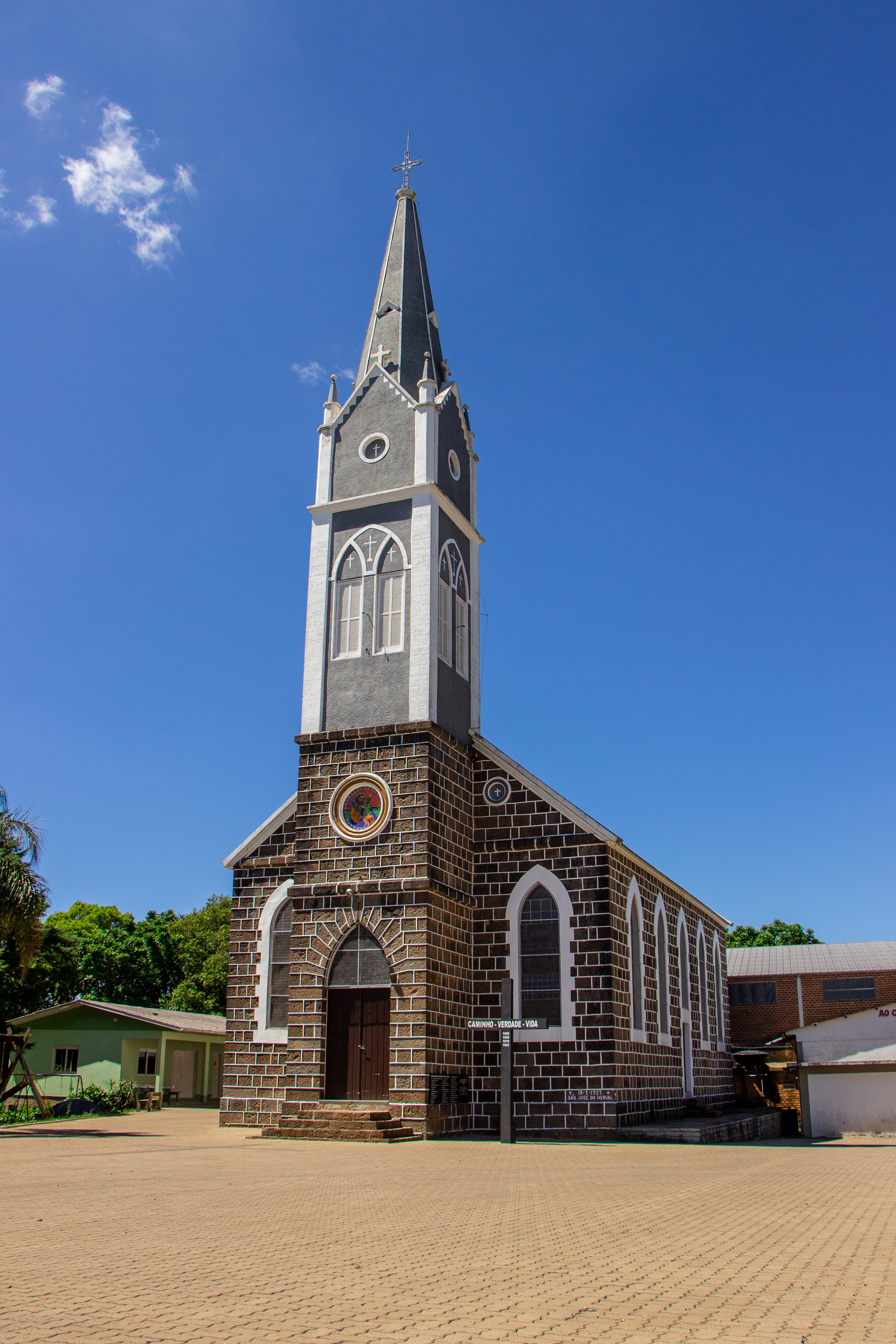 MORRO REUTER Igreja de São José do Herval (Igreja de Pedra)