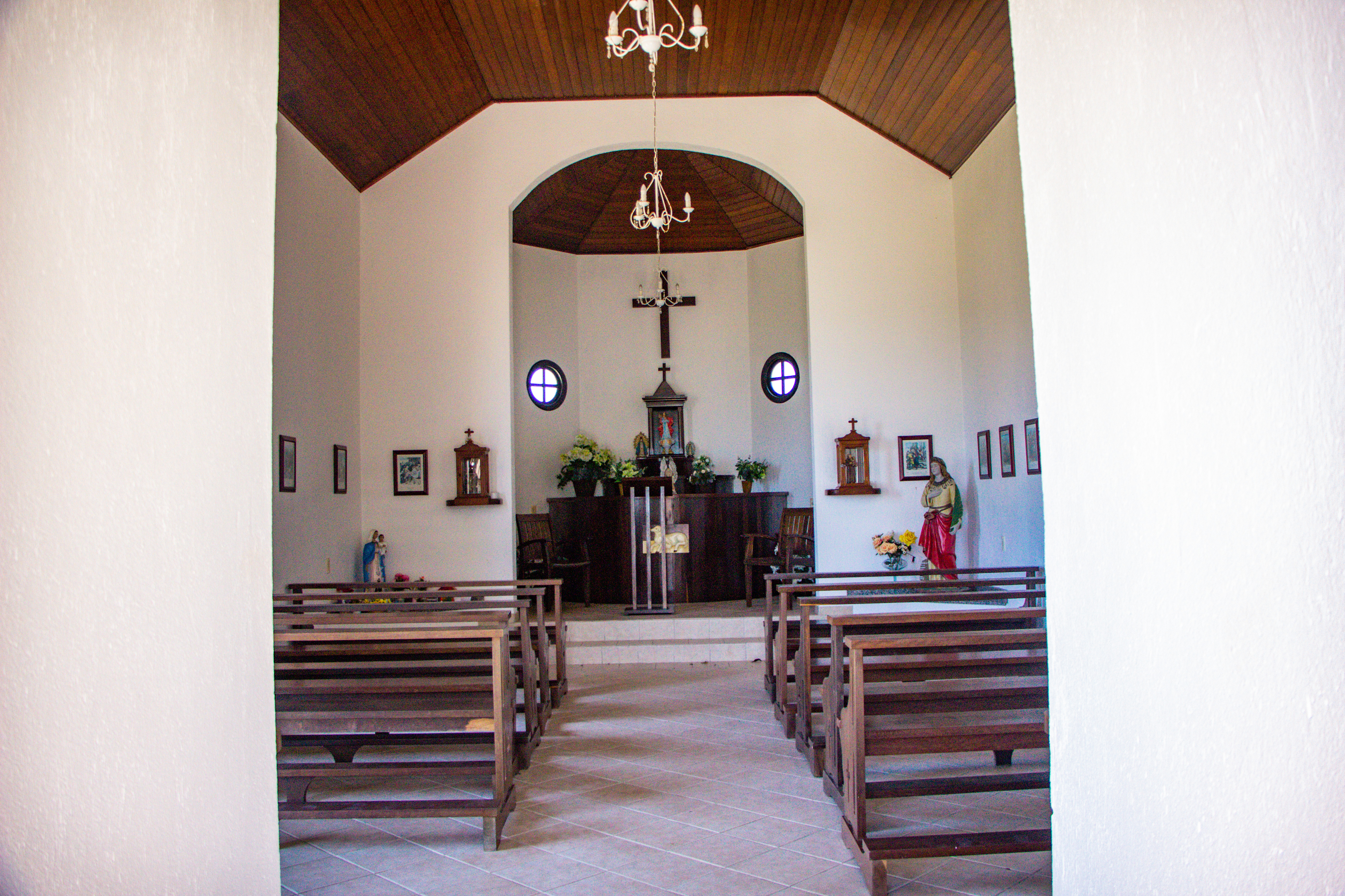 BOMBINHAS: Capela Nossa Senhora Imaculada Conceição