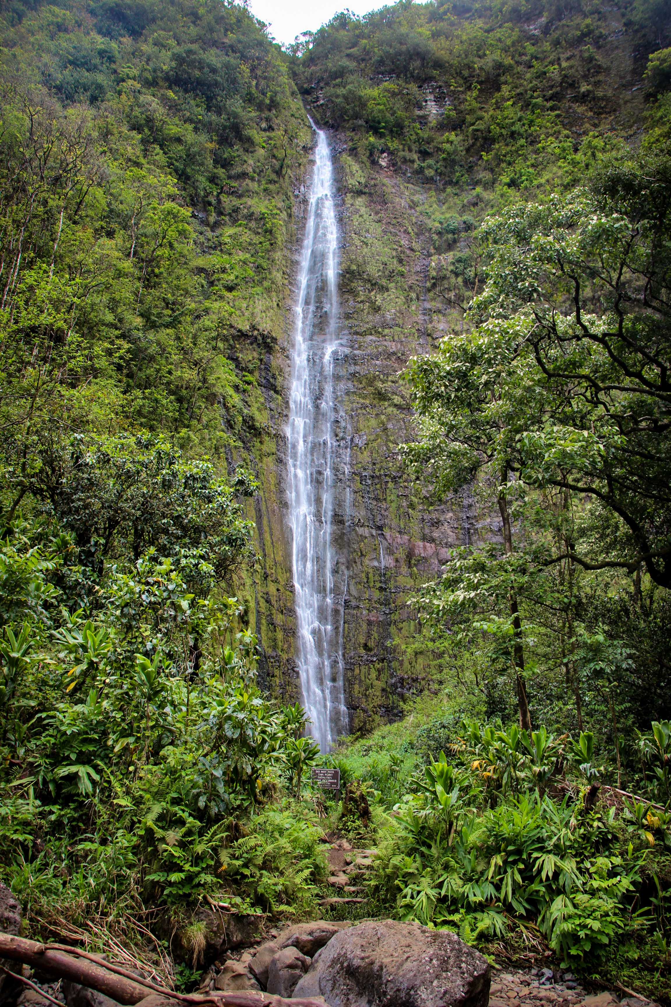 Waimoku Falls Seven Sacred Pools Parque Nacional Haleakala Kipahulu