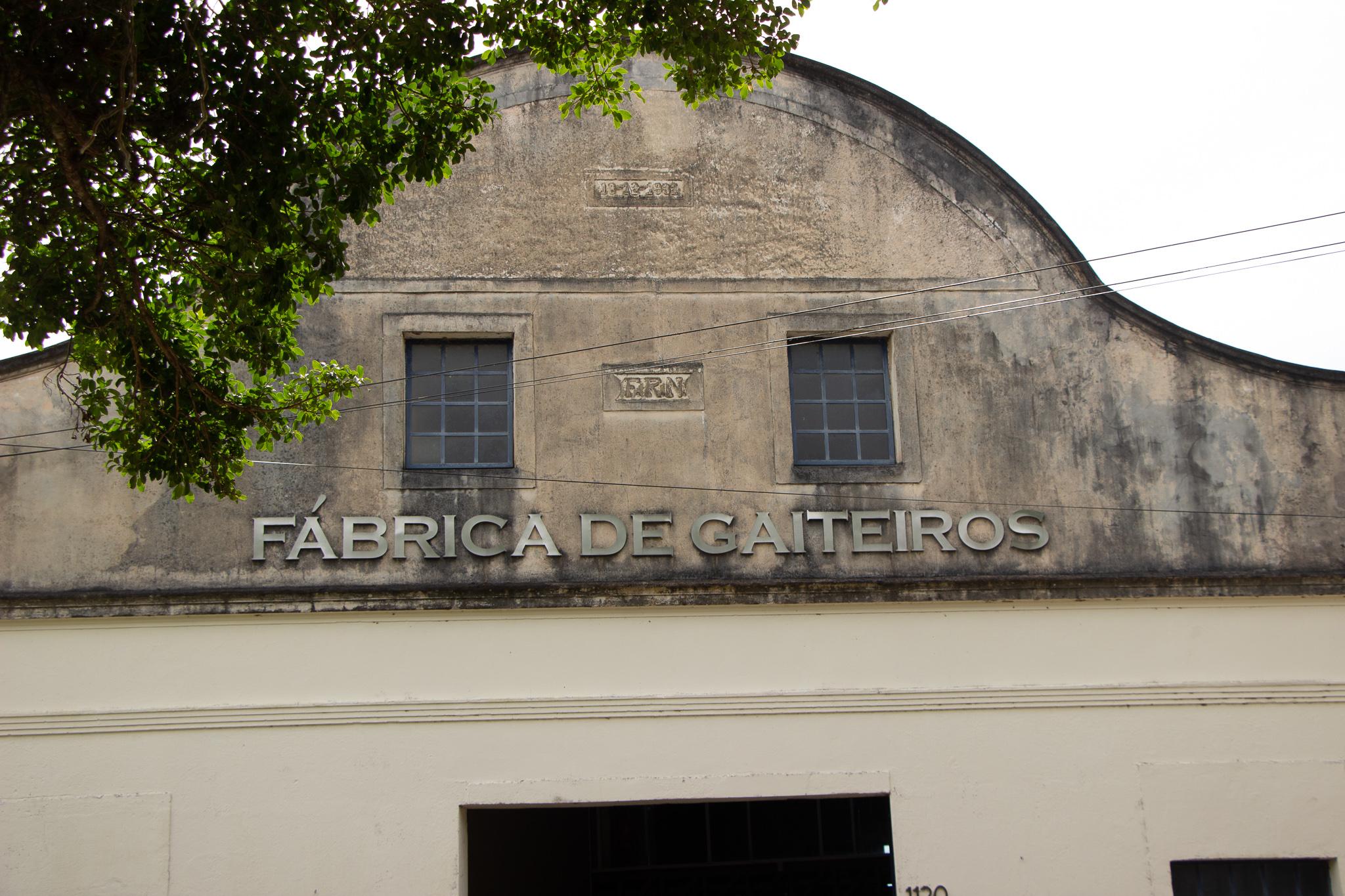 BARRA DO RIBEIRO Fábrica de Gaiteiros