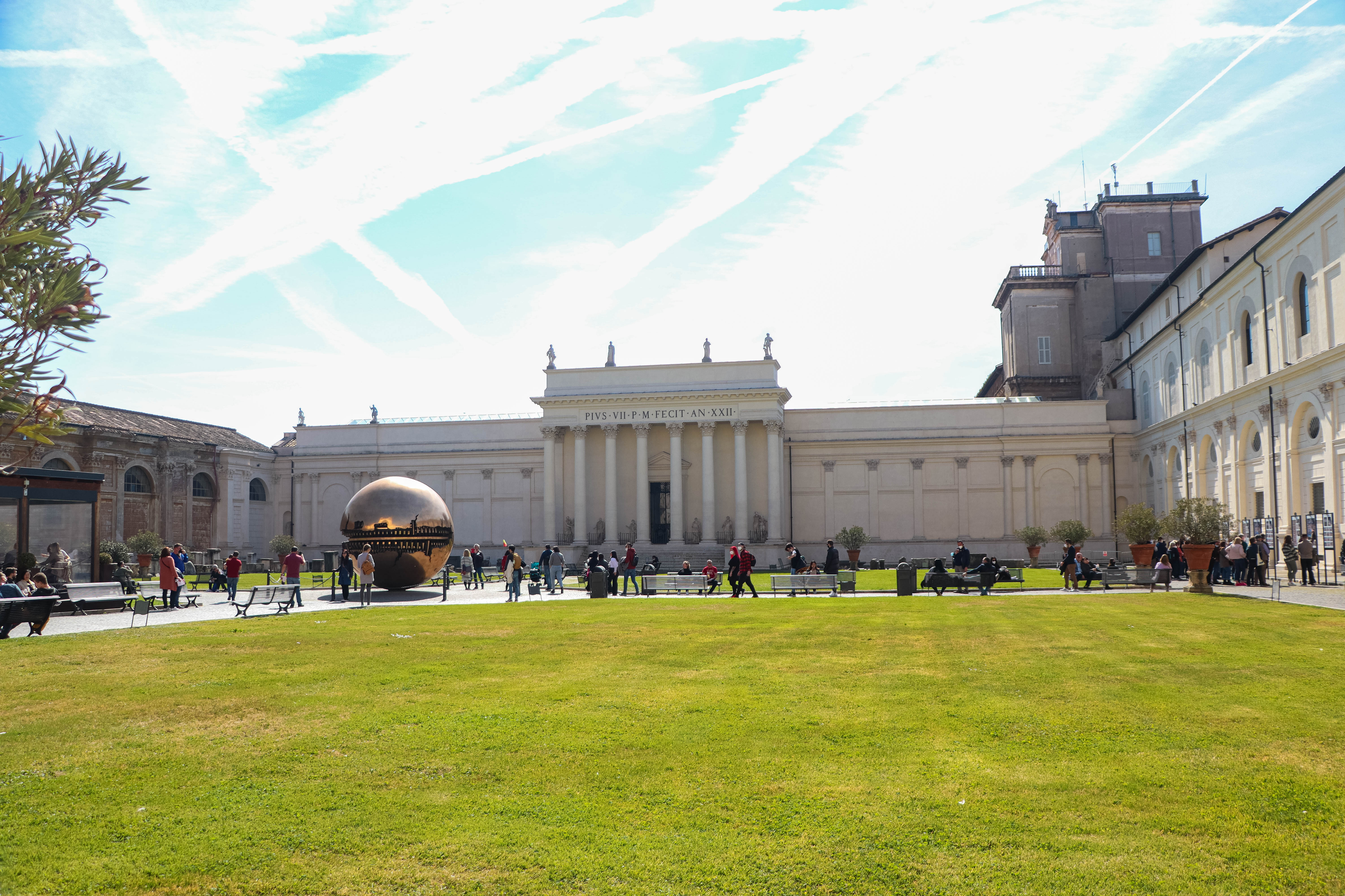 Vaticano: Conheça a Cidade do Papa e suas Atrações Culturais 6