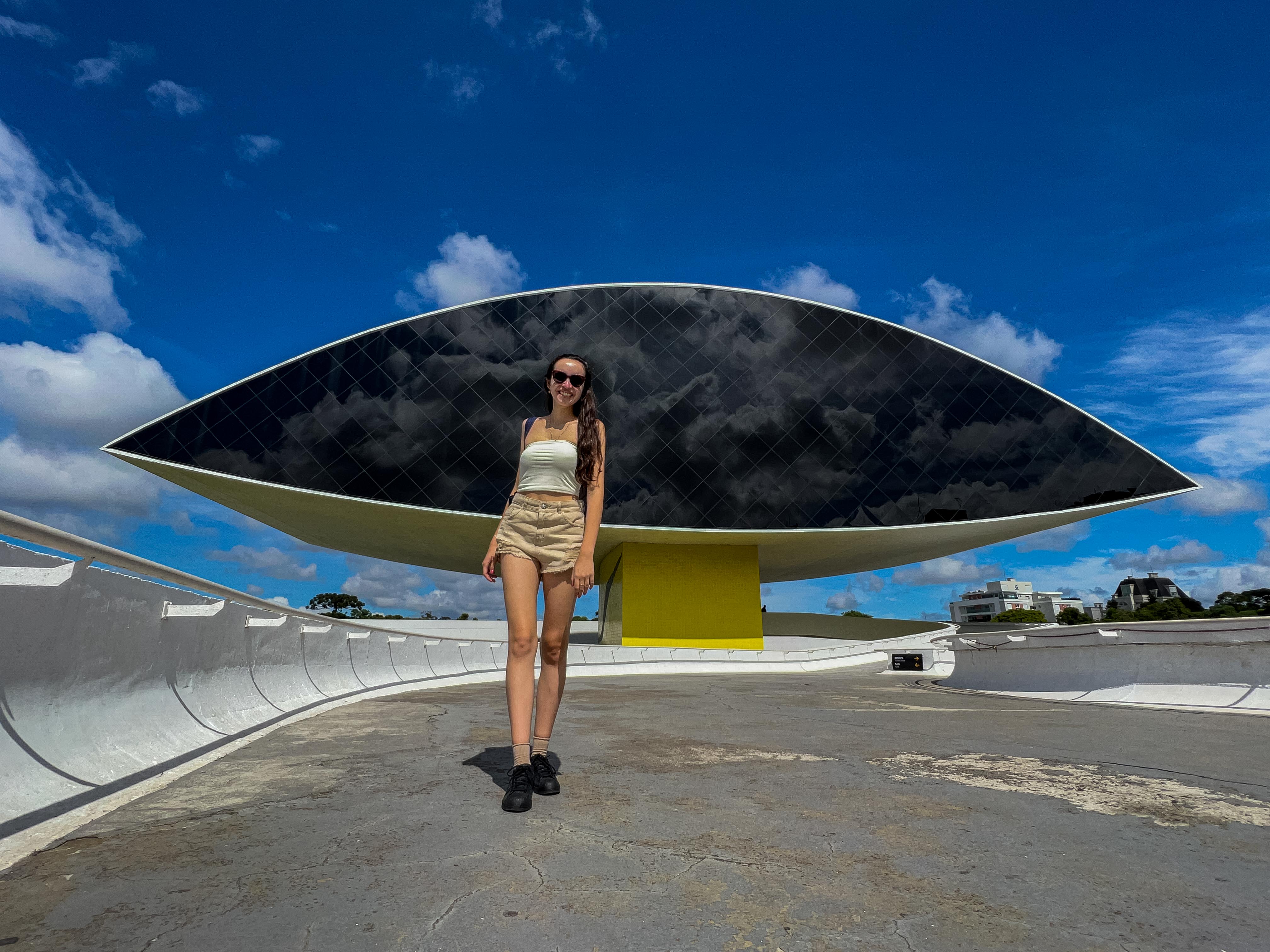 CURITIBA Museu Oscar Niemeyer